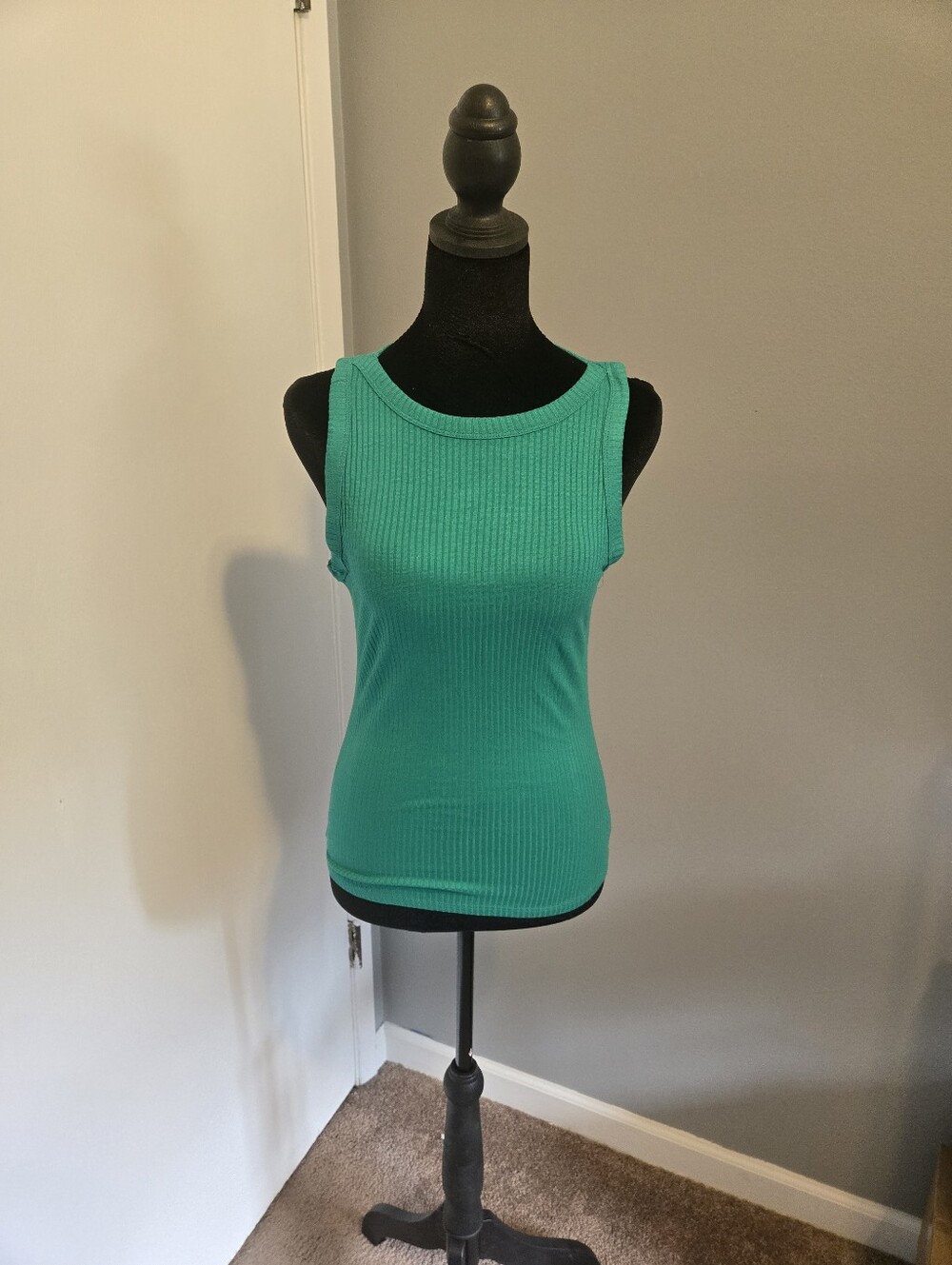 Zenana Ribbed Green Tank Top - Medium